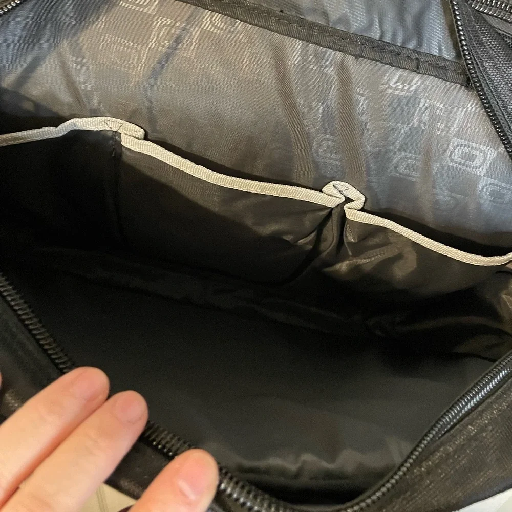 OGIO City Corp black messenger laptop travel bag